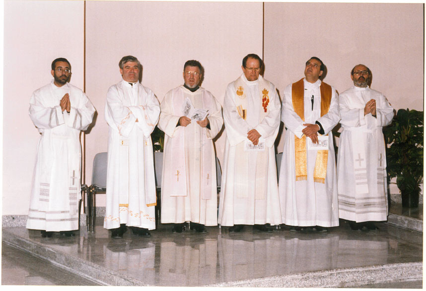 Consacrazione della chiesa: I celebranti